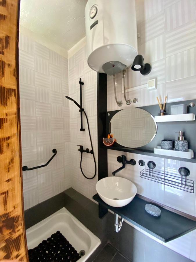 Apartman Verona บูเซต ภายนอก รูปภาพ