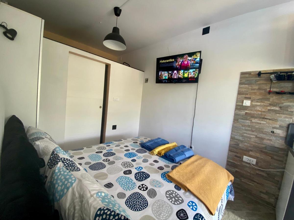 Apartman Verona บูเซต ภายนอก รูปภาพ